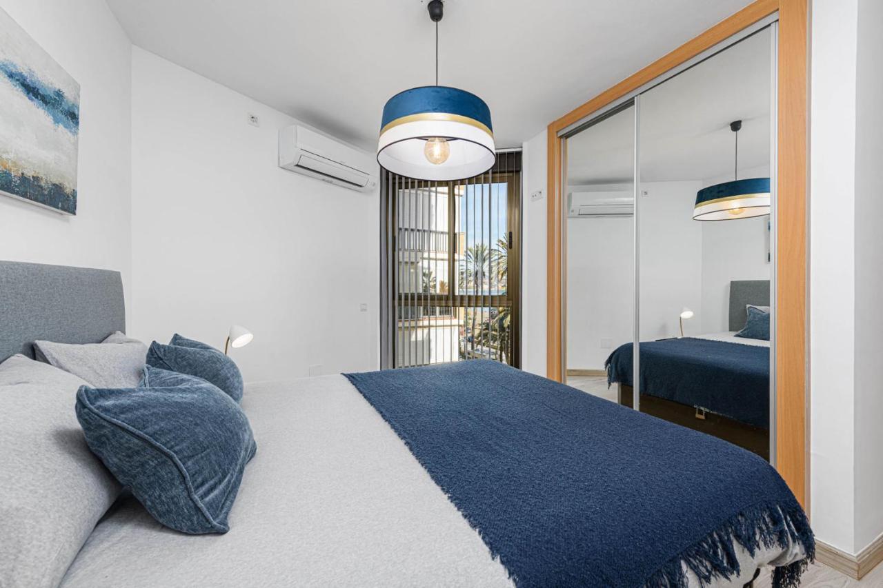 Mediterraneo Beach Apartment In Malaga By Solaga Holiday Homes Exterior photo
